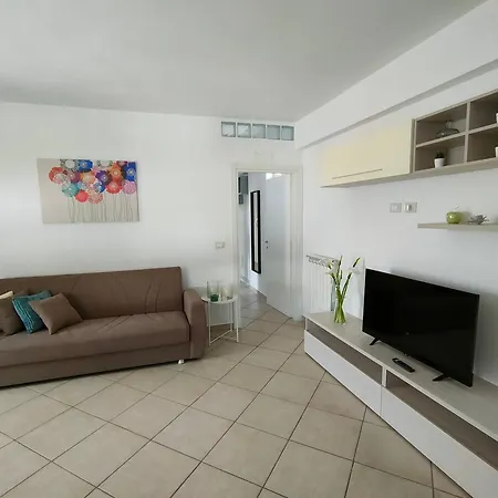 Apartment Serao House, 2 Piano In Centro Mondragone