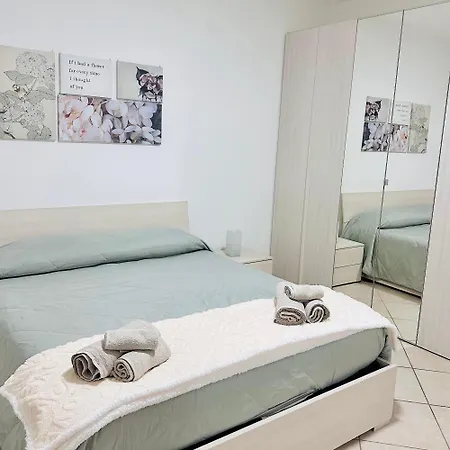 Apartment Serao House, 2 Piano In Centro Mondragone